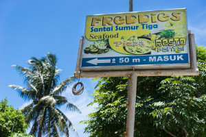 Sabang Freddies Entrance Sign